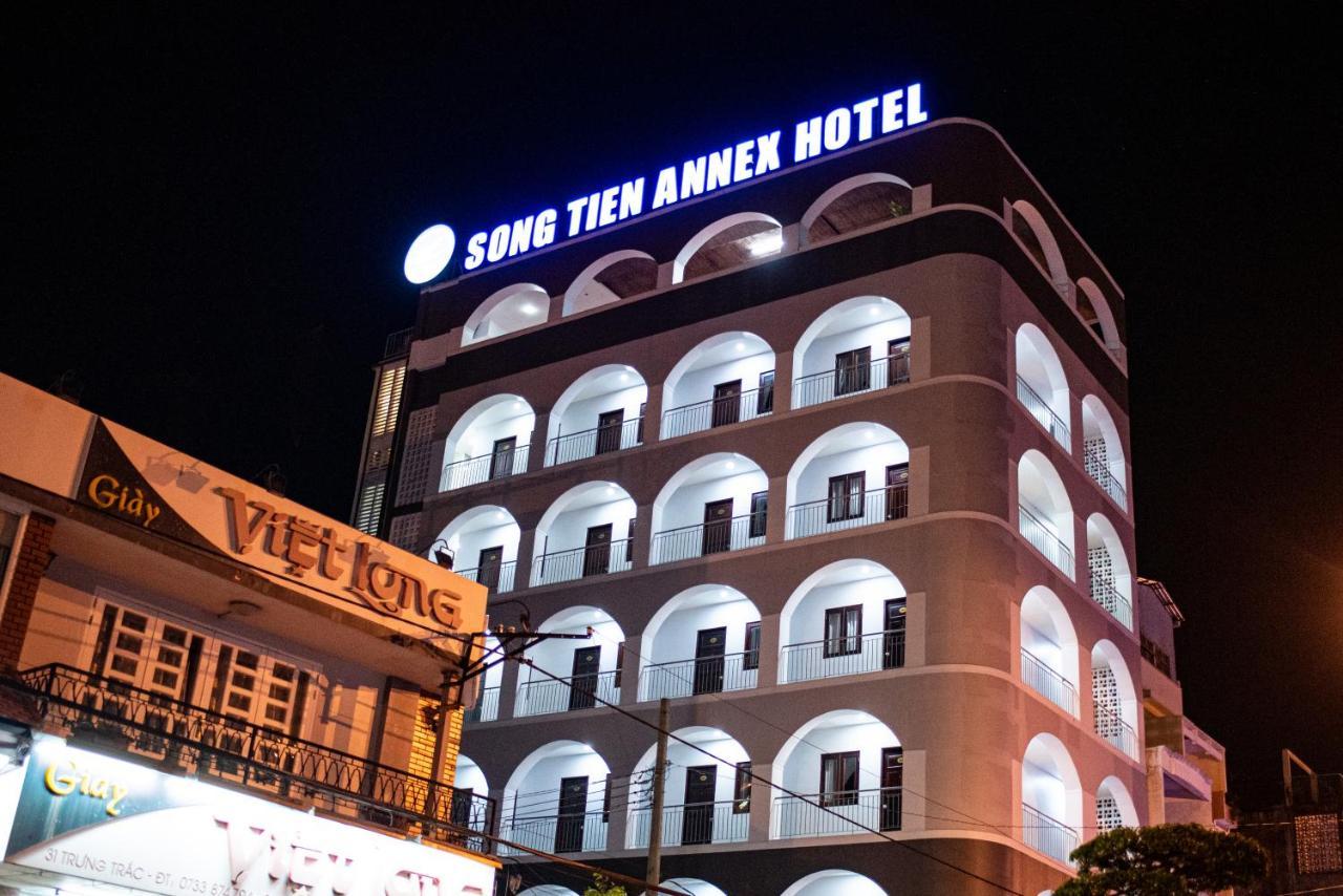 Song Tien Annex Hotel Mỹ Tho Esterno foto