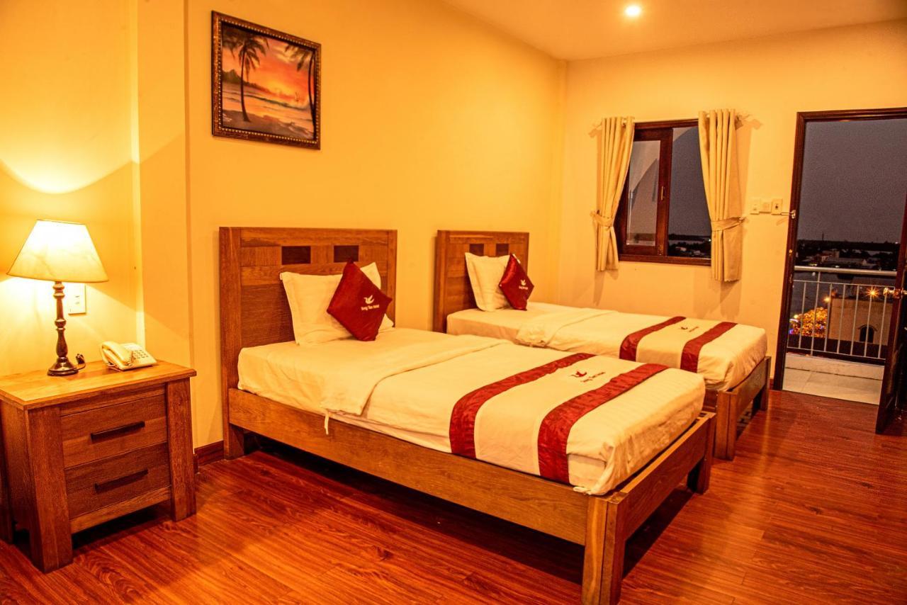 Song Tien Annex Hotel Mỹ Tho Esterno foto