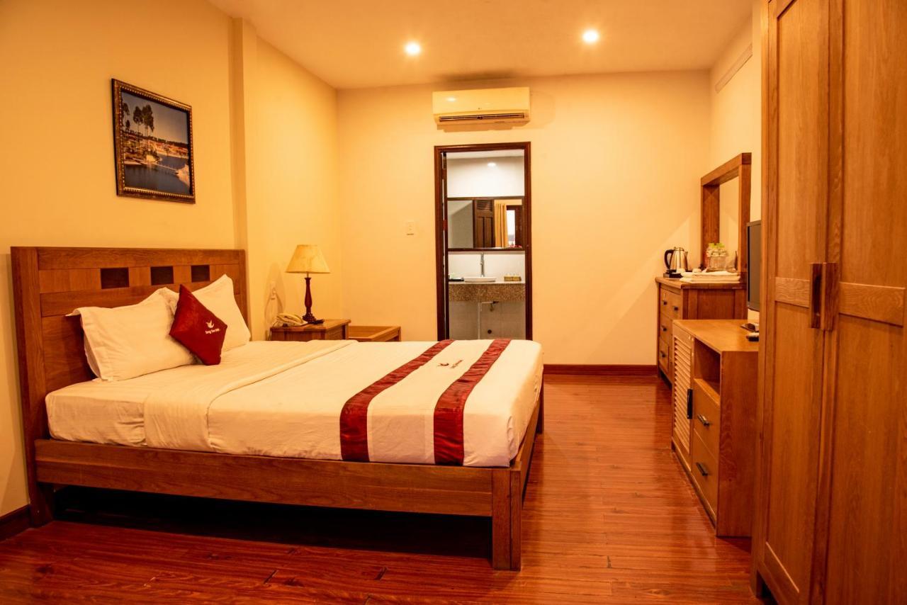 Song Tien Annex Hotel Mỹ Tho Esterno foto