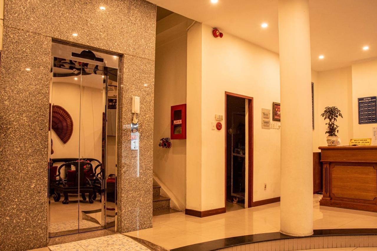 Song Tien Annex Hotel Mỹ Tho Esterno foto