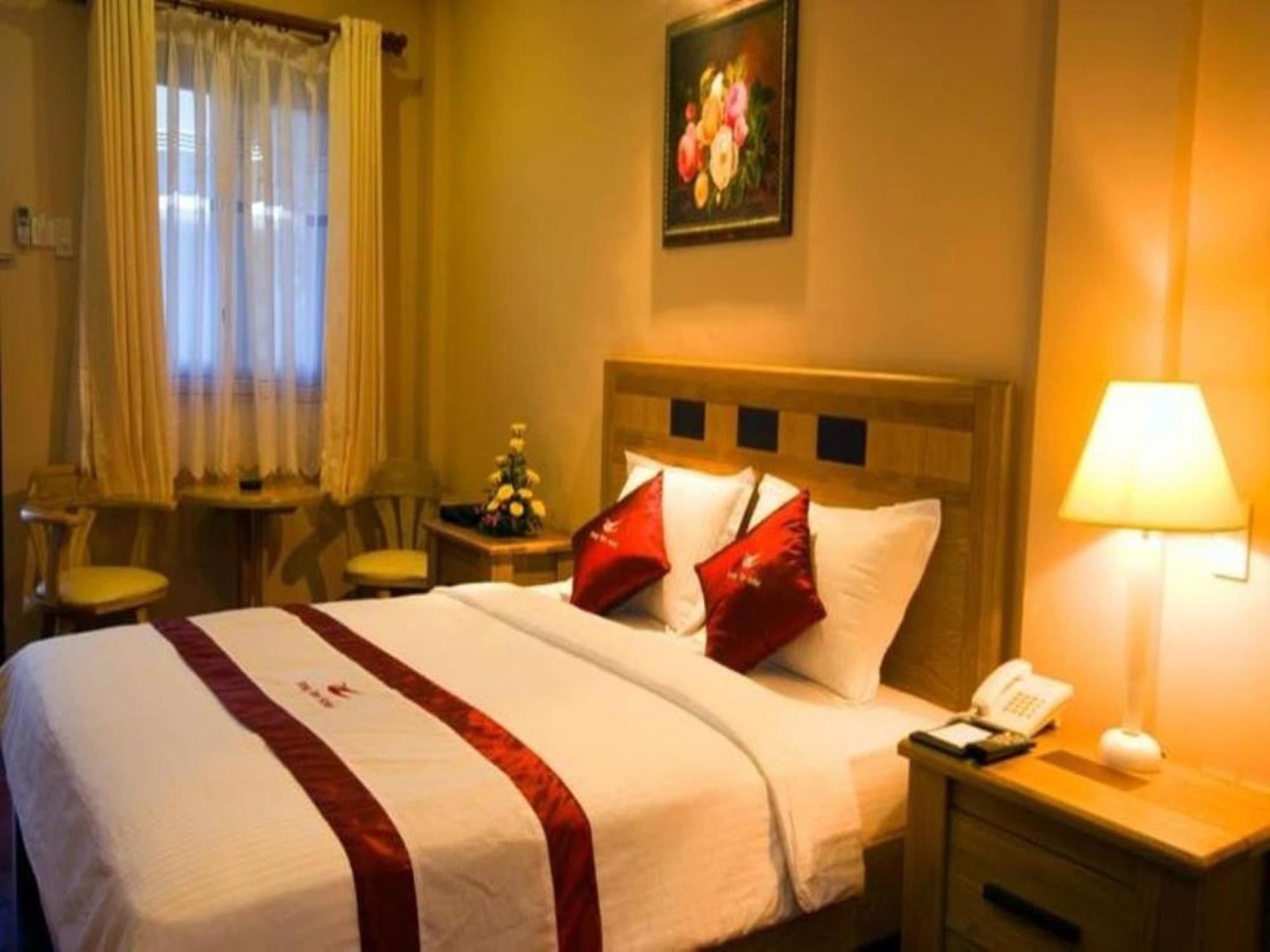 Song Tien Annex Hotel Mỹ Tho Esterno foto