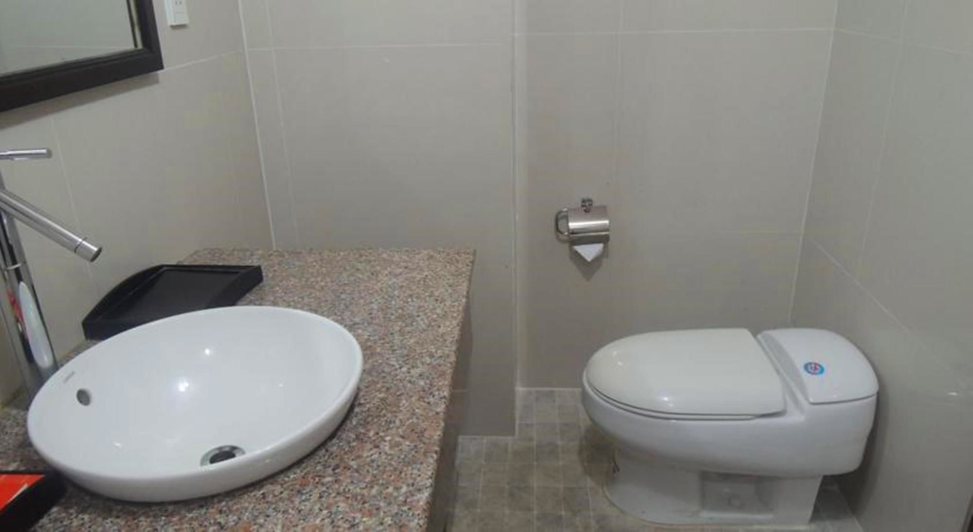 Song Tien Annex Hotel Mỹ Tho Esterno foto