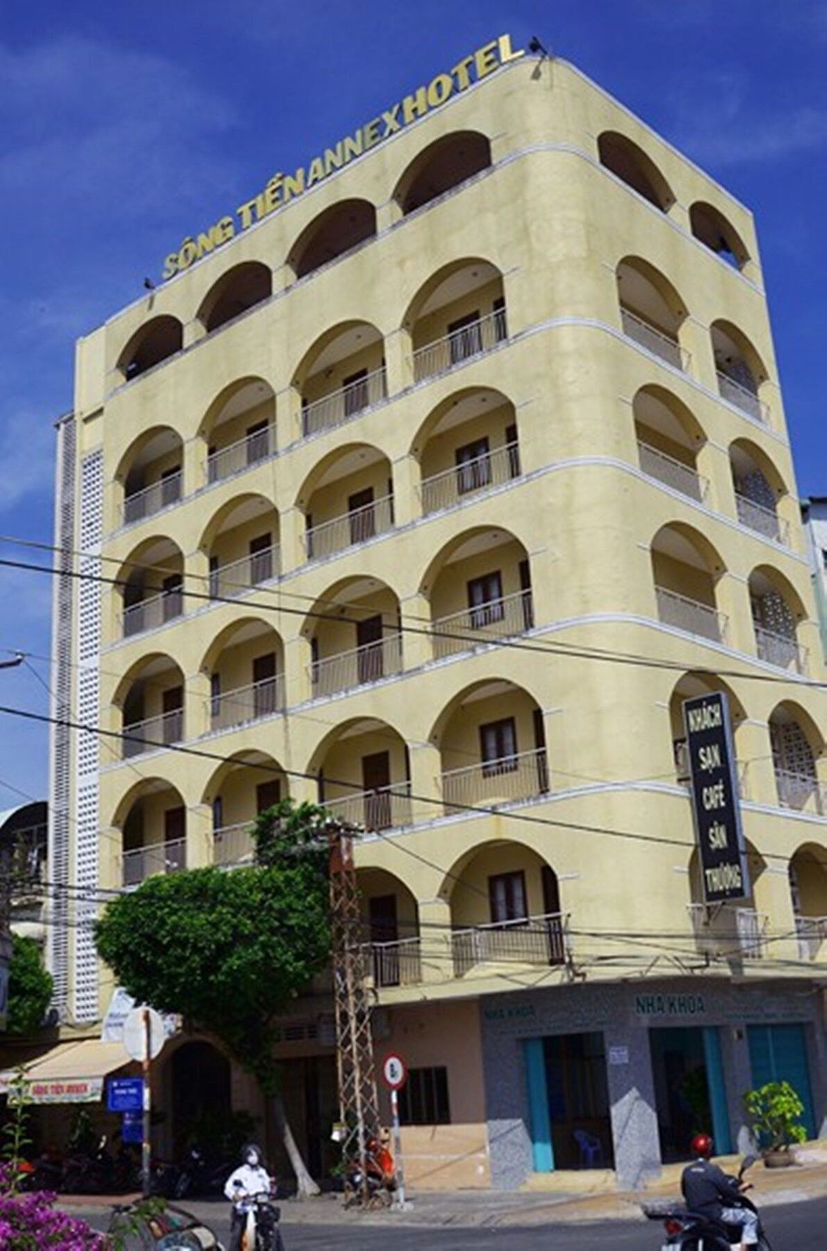 Song Tien Annex Hotel Mỹ Tho Esterno foto